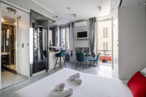 LE PETIT CENTRAL studio charmant avec petit balcon idéalement situé en plein centre-ville